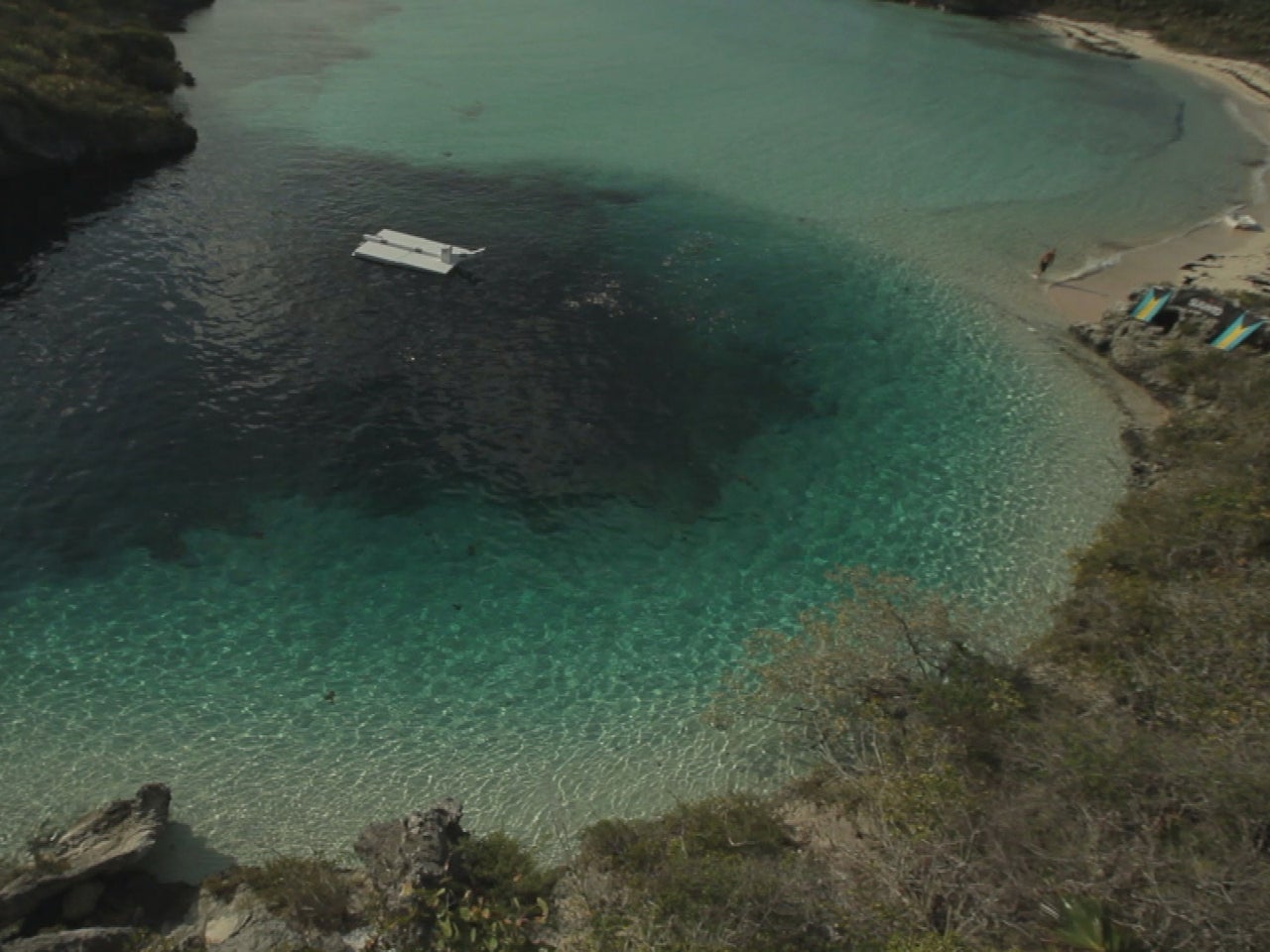 Exploring the depths of Dean's Blue Hole CBS News